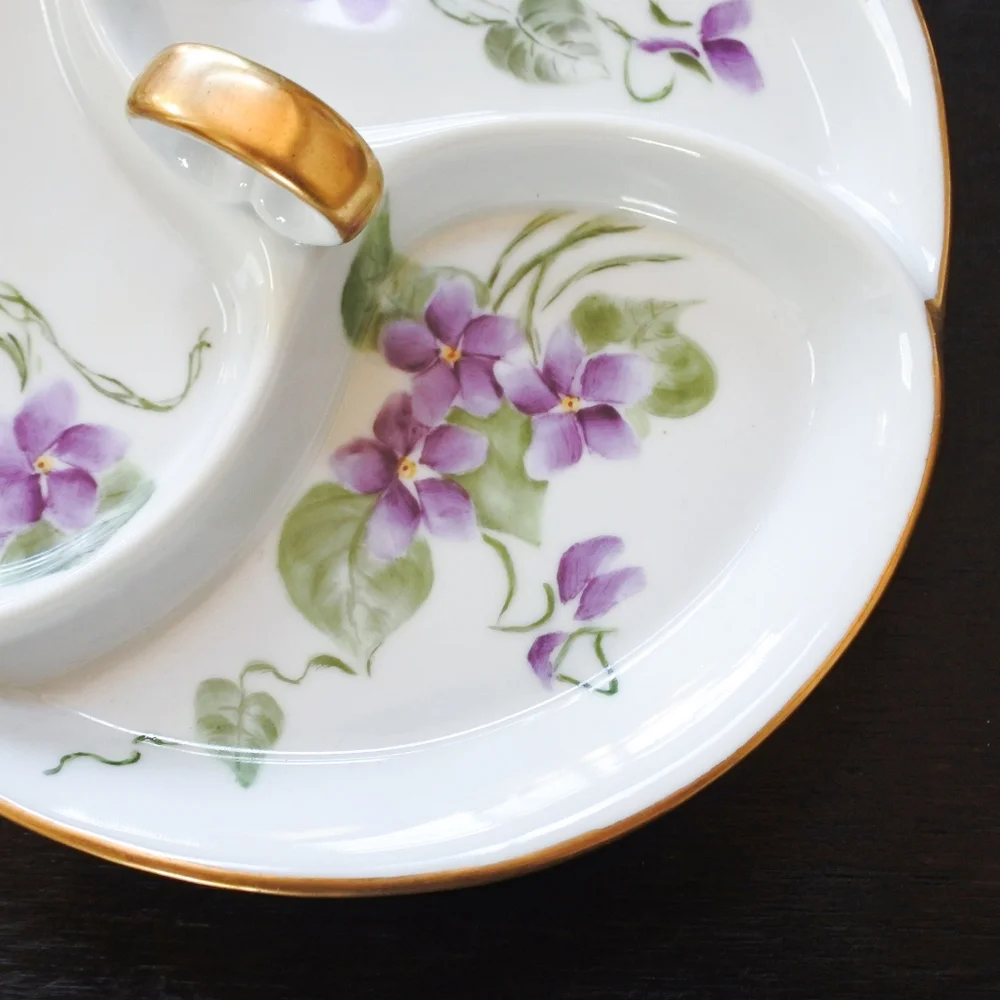 Vintage Mid Century Hand Painted Purple Flower Jewelry Trinket Dish - Picture 7 of 7